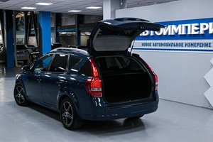 Хетчбэк Kia Ceed 2011 года, 878000 рублей, Солонцы