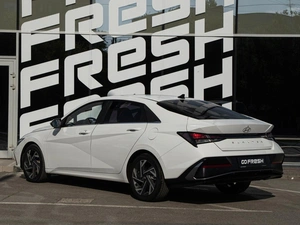 Седан Hyundai Elantra 2023 года, 1935600 рублей, Волгоград