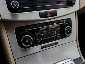 Седан Volkswagen Passat CC 2011 года, 1120000 рублей, Краснодар