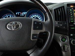 Внедорожник Toyota Land Cruiser 2010 года, 3170046 рублей, Москва