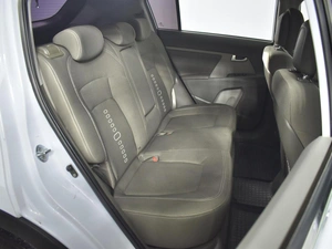 Внедорожник Kia Sportage 2011 года, 1035100 рублей, Казань