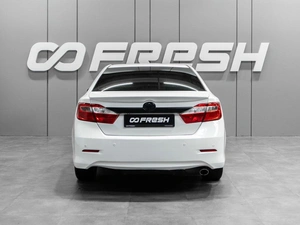 Седан Toyota Camry 2013 года, 1279000 рублей, Тюмень