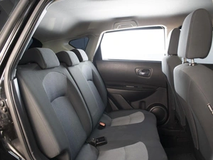 Внедорожник Nissan Qashqai 2013 года, 930000 рублей, Омск