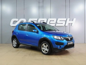 Хетчбэк Renault Sandero 2017 года, 1020000 рублей, Воронеж