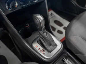 Седан Volkswagen Polo 2016 года, 1050000 рублей, Красноярск