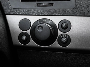 Седан Opel Astra 2008 года, 639000 рублей, Кирилловка