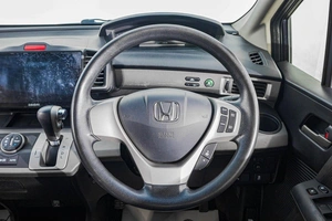 Минивэн Honda Freed 2012 года, 1139000 рублей, Барнаул