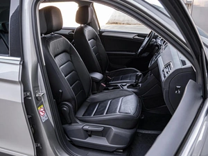 Внедорожник Volkswagen Tiguan 2017 года, 2340000 рублей, Краснодар