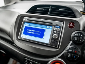 Хетчбэк Honda Fit 2012 года, 975000 рублей, Красноярск