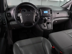 Минивэн Hyundai Grand Starex 2017 года, 2199000 рублей, Воронеж