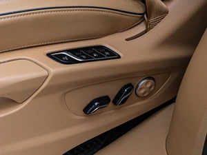 Минивэн Voyah Dream 2023 года, 4248000 рублей, Краснодар