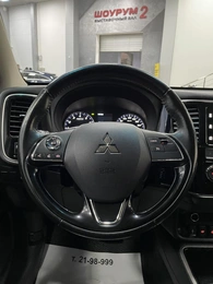 Внедорожник Mitsubishi Outlander 2018 года, 1787000 рублей, Солонцы
