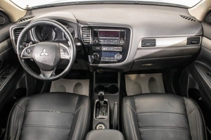 Внедорожник Mitsubishi Outlander 2012 года, 1259000 рублей, Барнаул