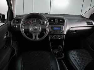 Седан Volkswagen Polo 2015 года, 799000 рублей, Аксай