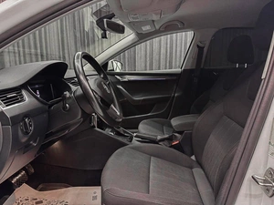 Лифтбек Skoda Octavia 2019 года, 1980000 рублей, Красноярск