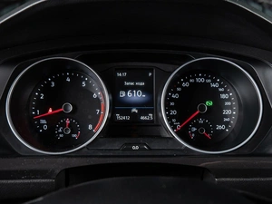 Внедорожник Volkswagen Tiguan 2019 года, 2349000 рублей, Волгоград