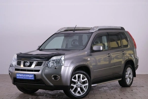 Внедорожник Nissan X-Trail 2014 года, 1459000 рублей, Омск