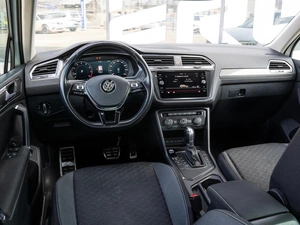 Внедорожник Volkswagen Tiguan 2018 года, 2299000 рублей, Краснодар