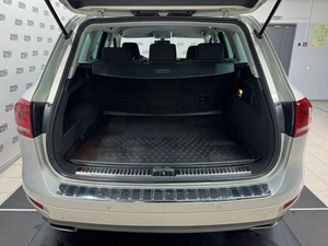 Внедорожник Volkswagen Touareg 2014 года, 2480000 рублей, Красноярск