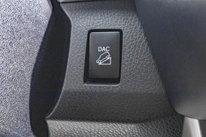 Внедорожник Toyota RAV4 2018 года, 3389000 рублей, Барнаул