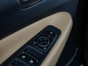 Внедорожник Hyundai Santa Fe 2021 года, 3379000 рублей, Воронеж