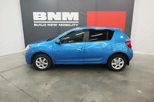 Хэтчбек Renault Sandero 2014 года, 910000 рублей, Курск