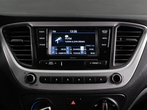 Седан Hyundai Solaris 2017 года, 1279000 рублей, Тюмень