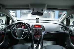Хетчбэк Opel Astra 2013 года, 878000 рублей, Солонцы
