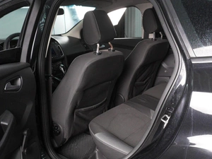 Хетчбэк Ford Focus 2012 года, 849000 рублей, Минеральные Воды