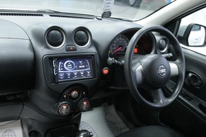 Хетчбэк Nissan March 2011 года, 653000 рублей, Солонцы