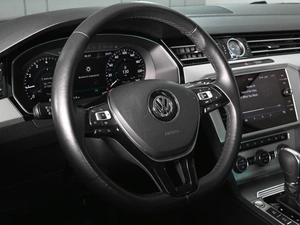 Седан Volkswagen Passat 2019 года, 2249000 рублей, Аксай