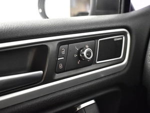 Внедорожник Volkswagen Touareg 2013 года, 1843200 рублей, Казань