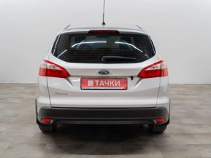 Универсал Ford Focus 2012 года, 920000 рублей, Красноярск