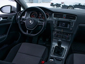 Хетчбэк Volkswagen Golf 2014 года, 1019000 рублей, Петрозаводск