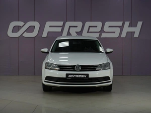 Седан Volkswagen Jetta 2017 года, 1199999 рублей, Тверь