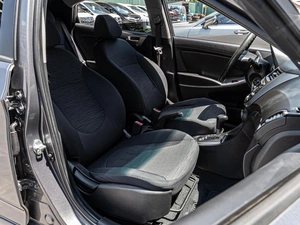 Седан Hyundai Solaris 2016 года, 985000 рублей, Краснодар