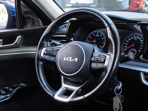 Седан Kia K5 2022 года, 2499000 рублей, Волгоград