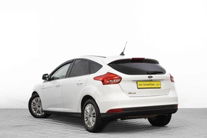 Хетчбэк Ford Focus 2018 года, 989000 рублей, Барнаул