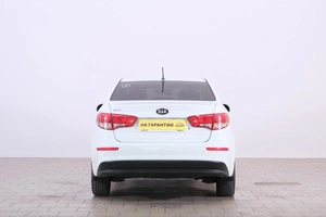 Седан Kia Rio 2016 года, 999000 рублей, Омск