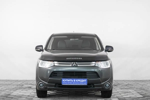 Внедорожник Mitsubishi Outlander 2014 года, 1609000 рублей, Кемерово