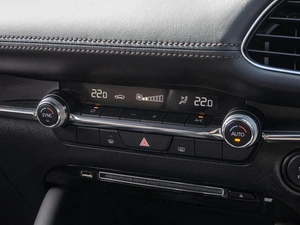 Хетчбэк Mazda 3 2019 года, 1780000 рублей, Краснодар