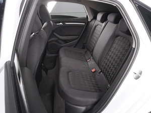Седан Audi A3 2015 года, 1775000 рублей, Красный Пахарь