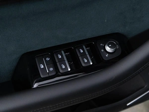 Внедорожник Geely Monjaro 2023 года, 3252444 рублей, Москва