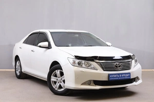 Седан Toyota Camry 2011 года, 1619000 рублей, Новосибирск
