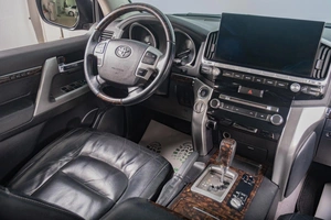 Внедорожник Toyota Land Cruiser 2012 года, 4499000 рублей, Томск