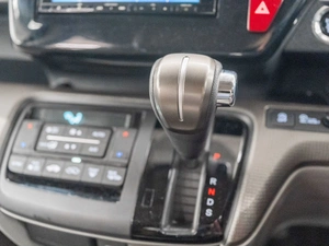 Минивэн Honda Stepwgn 2019 года, 1850000 рублей, Красноярск