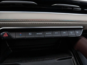 Внедорожник Geely Monjaro 2023 года, 2999000 рублей, Краснодар