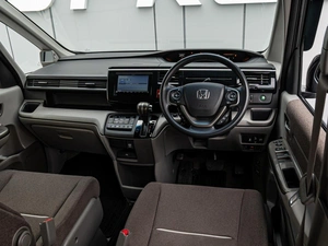 Минивэн Honda Stepwgn 2019 года, 2340000 рублей, Краснодар