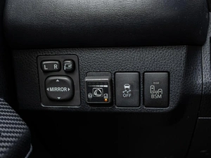 Внедорожник Toyota RAV4 2013 года, 2199000 рублей, Краснодар