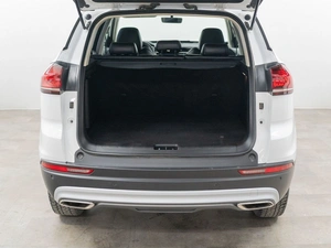 Внедорожник Geely Atlas Pro 2023 года, 1950000 рублей, Красноярск